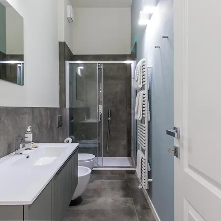 Daire Pallamaglio - Near Station & Historic Center *