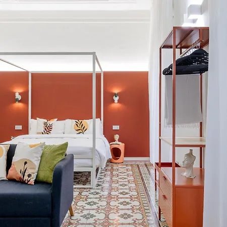 Apartment Pallamaglio - Near Station & Historic Center *